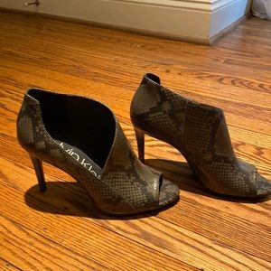 Calvin Klein snake skin leather heels